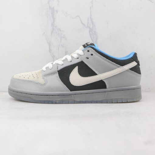 NK SB Dunk Low "White Grey Black"