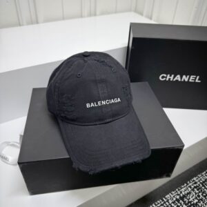 Balenciaga Cotton-Twill Distressed Logo Baseball Cap Black