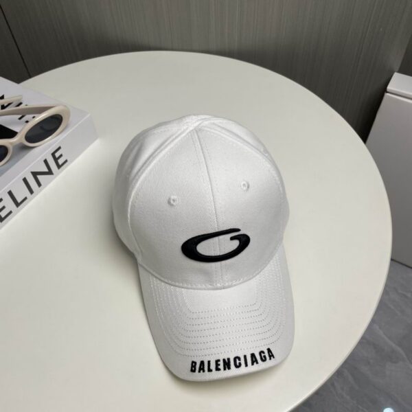 Balenciaga Loop Sports Cap White