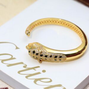 Panther-Style Bangle Bracelet Gold