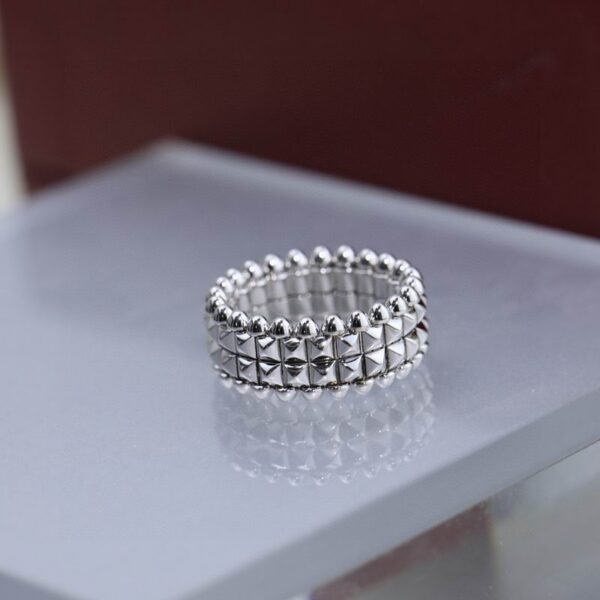 Clash De Ring White Gold